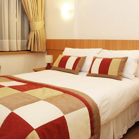 Hostal Express Concepcion Exterior photo